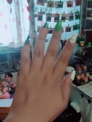-蜜丝卡伦美甲美睫半永久