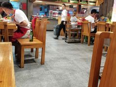 -潮火锅·麻辣牛肉火锅(观音桥方圆·LIVE店)