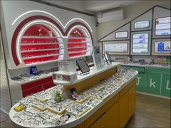-美空眼镜·星趣控·新乐学·控优点合作店(周浦万达店)