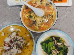 -燕坤食府
