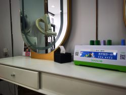 -艺格造型染发烫发