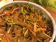 麻酱凉皮-七菜馆·东北菜·蒸饺(文体路店)