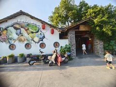 -李东农庄(中南百草园地标店)