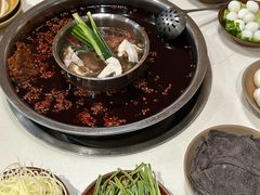 -岗上渣渣老火锅(两路口店)