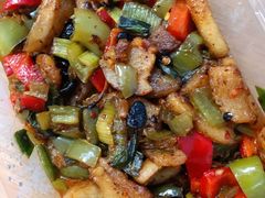 豆豉辣椒炒油渣-新新湘菜馆(新中街二条店)