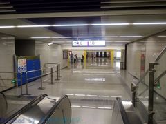 -红土地(地铁站)