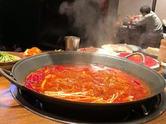 -萍姐火锅·公路夜市(武汉首店)
