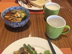 -大雁塔假日酒店·绿茵阁西餐厅