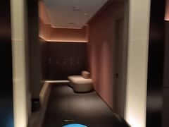 -漫·汤泉