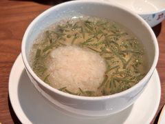 清炖莼菜狮子头汤-江南厨子(万象天地店)