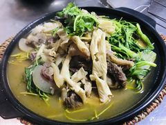 -飯小臣(山语银城店)