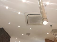 大堂-好人民间小吃·番茄鱼酸菜鱼(木渎悠方店)