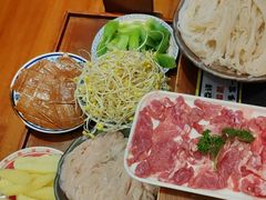 -沸炉重庆老火锅(军事博物馆店)