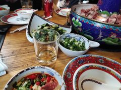 -毛辣果·贵州红酸汤牛肉火锅(西单店)
