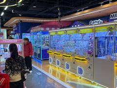 -爱玩嘉年华(龙湖杭州金沙天街店)