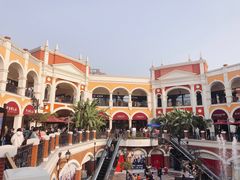 -佛罗伦萨小镇广佛名品奥特莱斯(疏港路店)