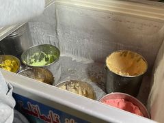 -古老冰山特色冰淇淋店(艾提尕尔店)
