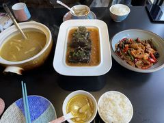 -桥边小楼·手工云南菜·古城观景小楼