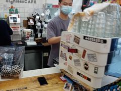 -无牌咖啡&酒馆