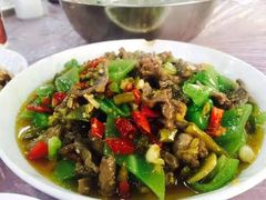 泡椒牛肉丝-卢六川汤肉(南方花园店)