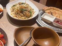 -耶里夏丽·新疆菜·28年喀什老馆(田林东路店)