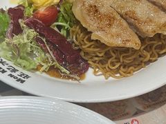 鸡扒印尼捞面-旺记冰室(九龙中心大厦店)