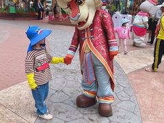 -七彩云南欢乐世界