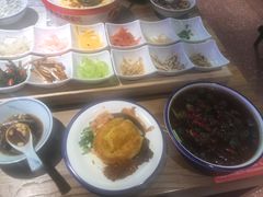 -怪噜范·老贵阳街头名小吃(数博万达店)