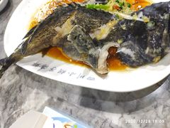 -四川小胡子海鲜(丁村万人海鲜广场店)