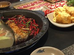 -疯狂的筷子老灶九宫格火锅
