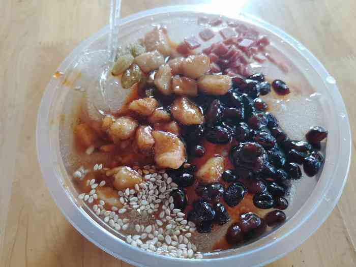 冯黎黎米凉虾(下南街店)-"垃圾店铺,七块钱的东西,这么寡淡,红糖也.