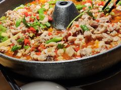 -兔行天下-鸿鹤鲜锅兔(中海国际店)