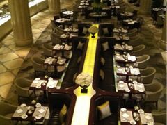 iphone_upload_pic-LONG BAR 廊吧(外滩华尔道夫酒店)