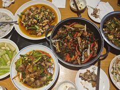 -郭婆婆疯子鸡·土货江湖菜馆