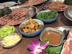 -明洞阿姨·韩式酱蟹烤肉·创意料理(三元桥店)