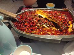 -江边城外烤全鱼(世茂广场店)