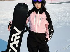 -济南卧虎山滑雪场