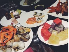 -唐拉雅秀酒店-西锦汇空中BBQ·思创餐厅