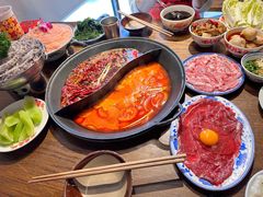 -萍姐火锅·公路夜市(武汉首店)