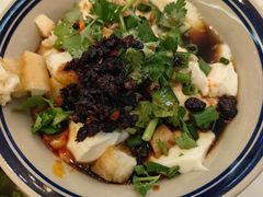 -铜锣湾·有麝自然香(重庆新天地店)