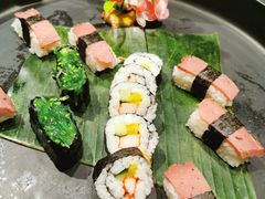 -四海一家自助餐(益田假日广场店)