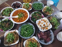 -红土地(地铁站)