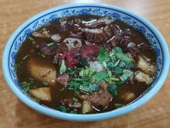 卤煮火烧-门框胡同百年卤煮(鸟巢店)