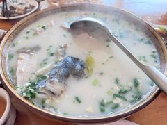 -美顺香食府鱼头老店(雪野湖店)