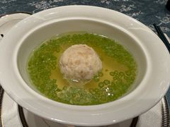 芦蒿清炖狮子头-扬州香格里拉·香宫中餐厅