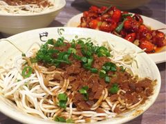 原味凉面-巴厘龙虾·榜首油焖大虾(音乐学院·沿江酒馆店)