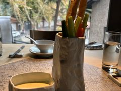 笔筒色拉-穹六人间 people 6(岳阳路店)