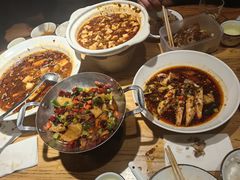 -小三峡食府(西五路店)