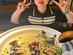 -老傅家湘潭水煮活鱼店(众一国际店)