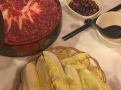 -鲜入围煮花胶鸡海鲜火锅